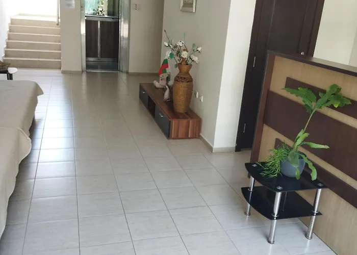 святая елена Апартамент *